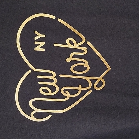 Old Navy t-shirt, size Large Navy - Picture 2 of 3